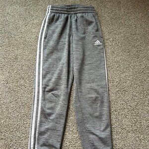 Boys Adidas Sweatpants - size M (10/12)
